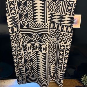 LulaRoe Cassie Skirt (pencil)